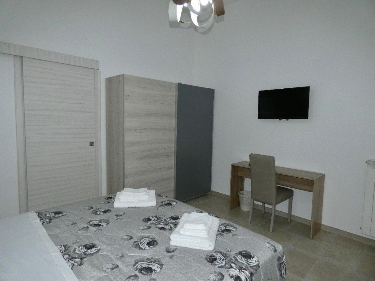 B&B La Piazzetta Fragagnano Екстер'єр фото
